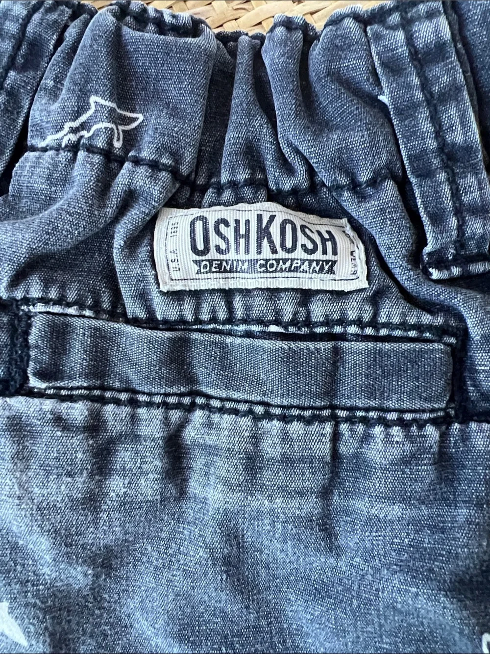 Oshkosh B’gosh 100% Cotton Navy Toddler Shark Shorts Distressed Faded Boys 3T